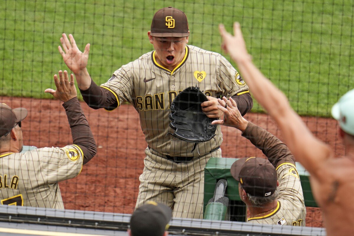 Luis Arráez coiffe une 9e manche de 3 points avec un double RBI, les Padres remportent une victoire de 7-6 et balayent les Pirates